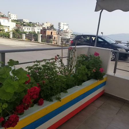 Appartamento Sweet Dreams Apartament Sarandë Esterno foto