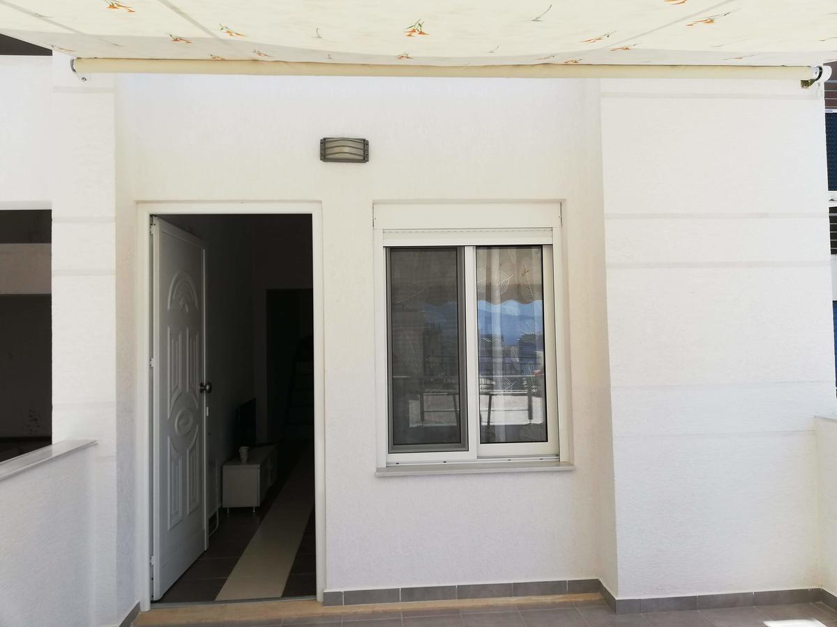 Appartamento Sweet Dreams Apartament Sarandë Esterno foto